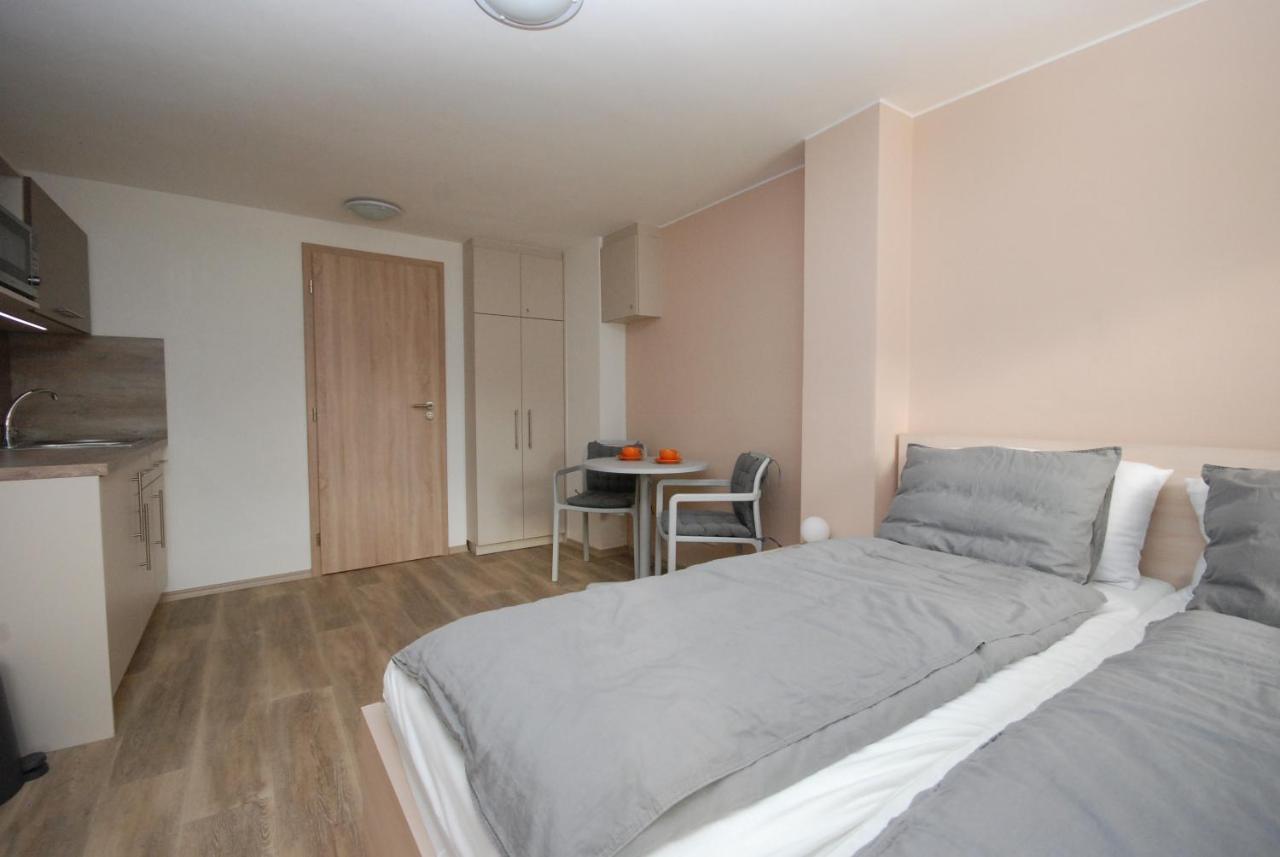 Apartman Mh Břeclav エクステリア 写真