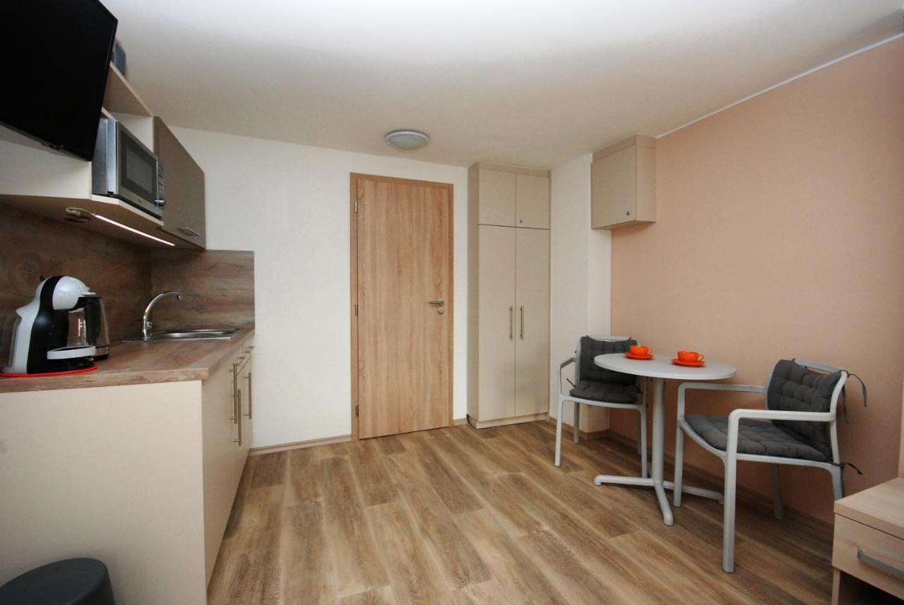 Apartman Mh Břeclav エクステリア 写真